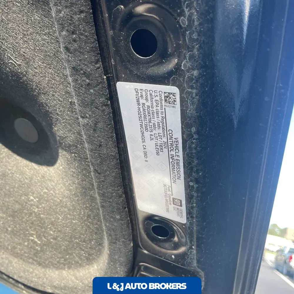 2024 GMC Sierra 1500 AT4X