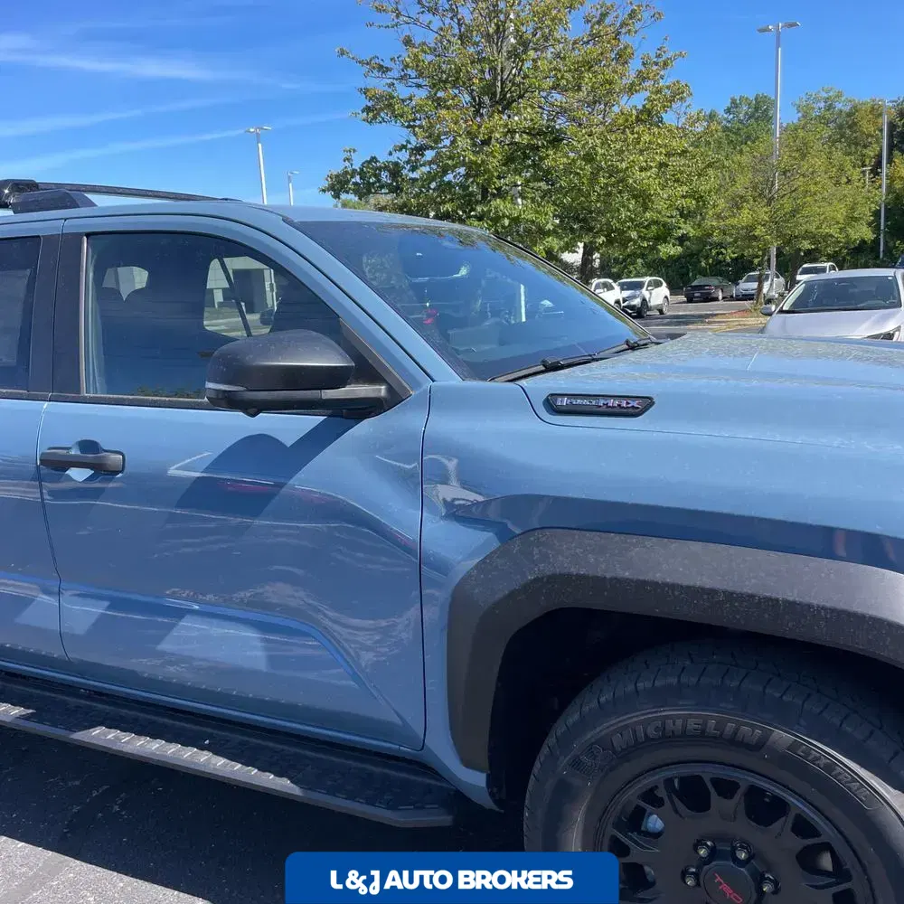 2025 Toyota 4Runner TRD Off-Road Premium HV