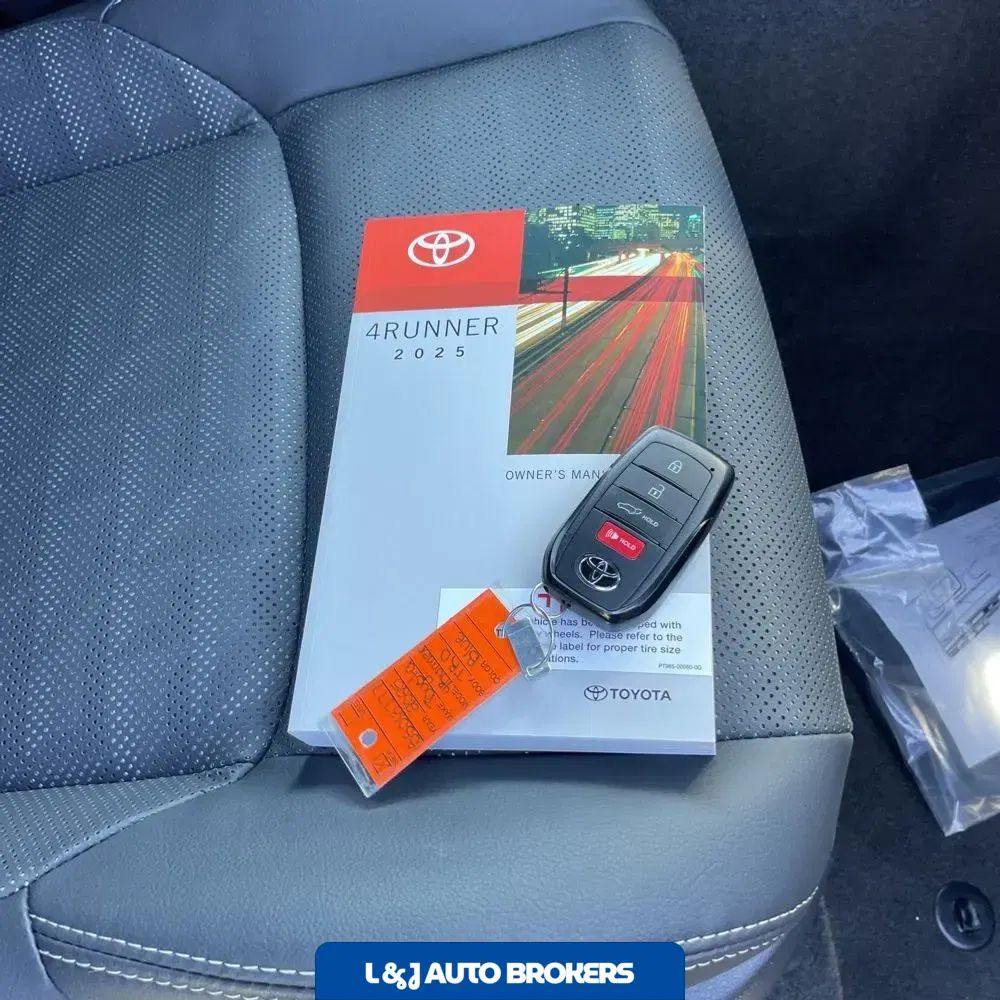 2025 Toyota 4Runner TRD Off-Road Premium HV