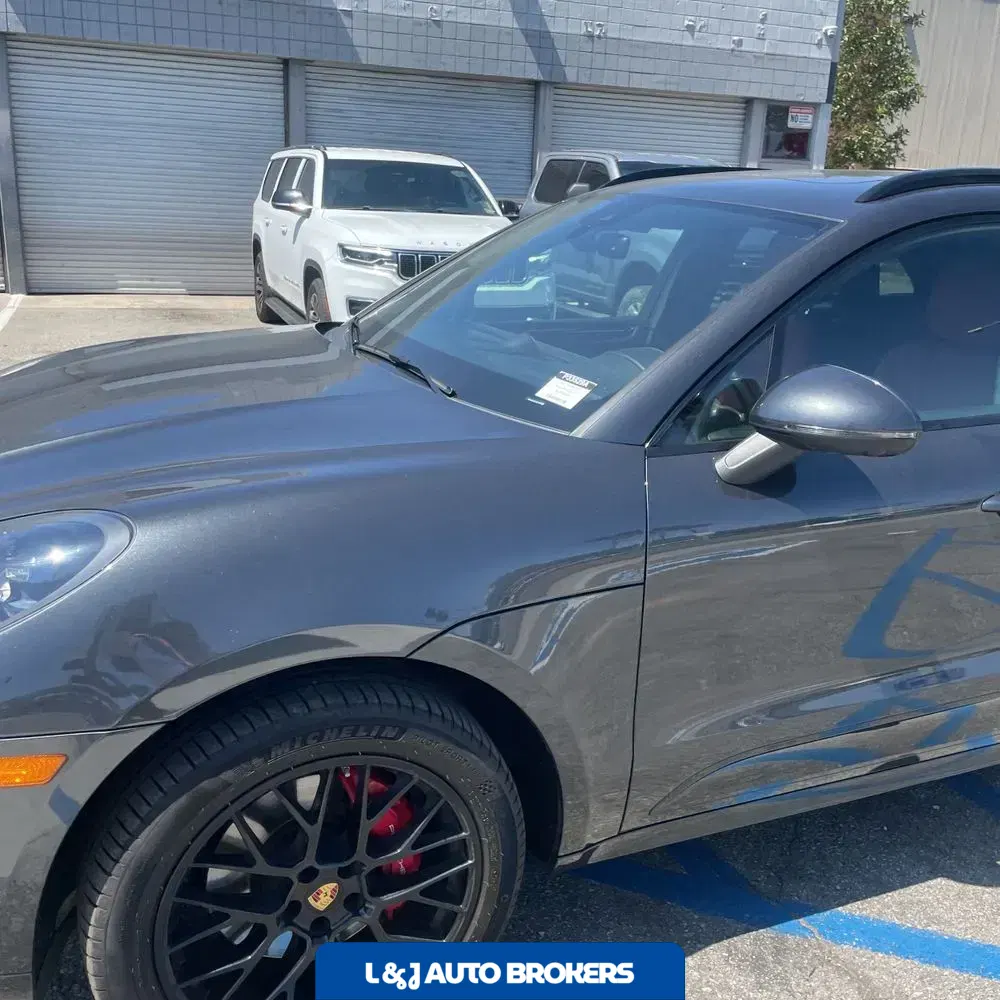 2021 Porsche Macan GTS