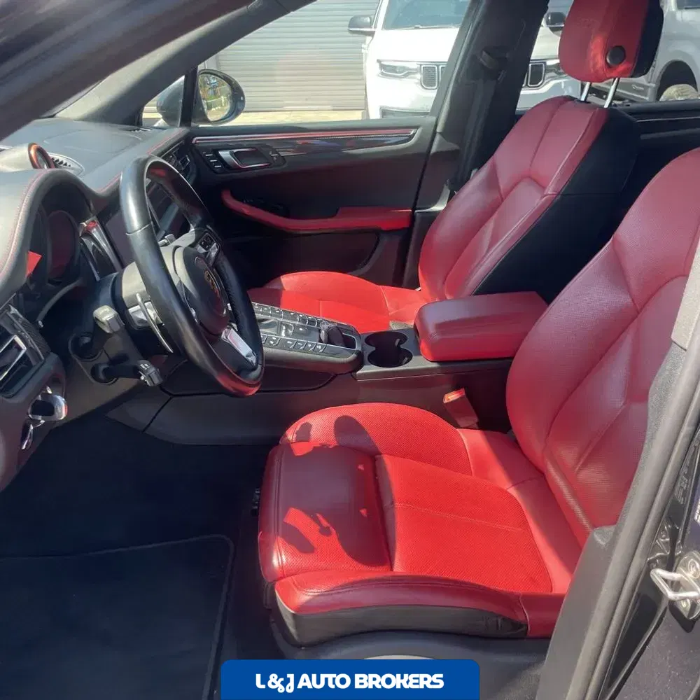 2021 Porsche Macan GTS