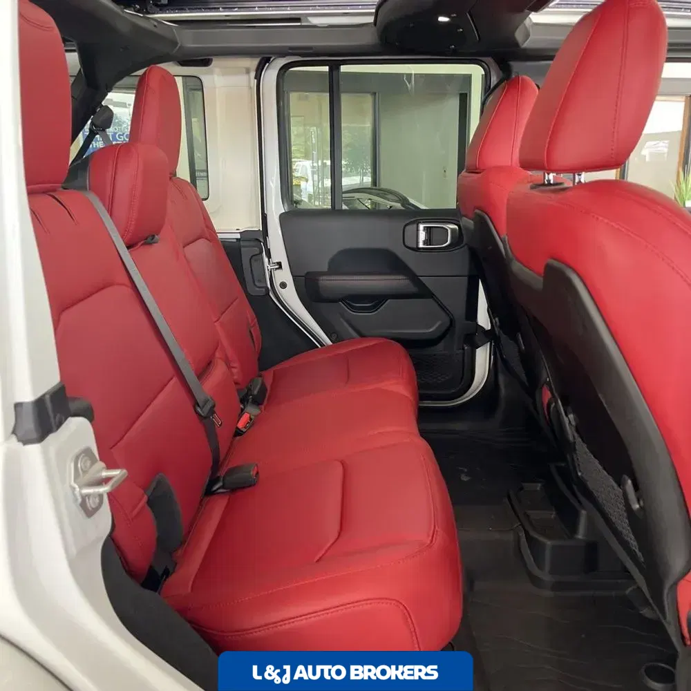 2024 Jeep Wrangler Rubicon 392