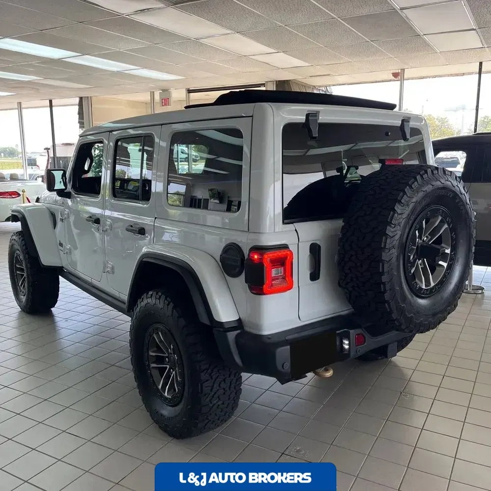 2024 Jeep Wrangler Rubicon 392