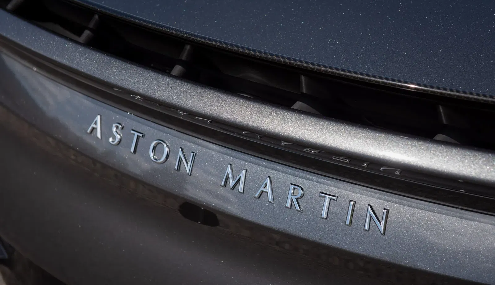 2019 Aston Martin DBS Superleggera Coupe