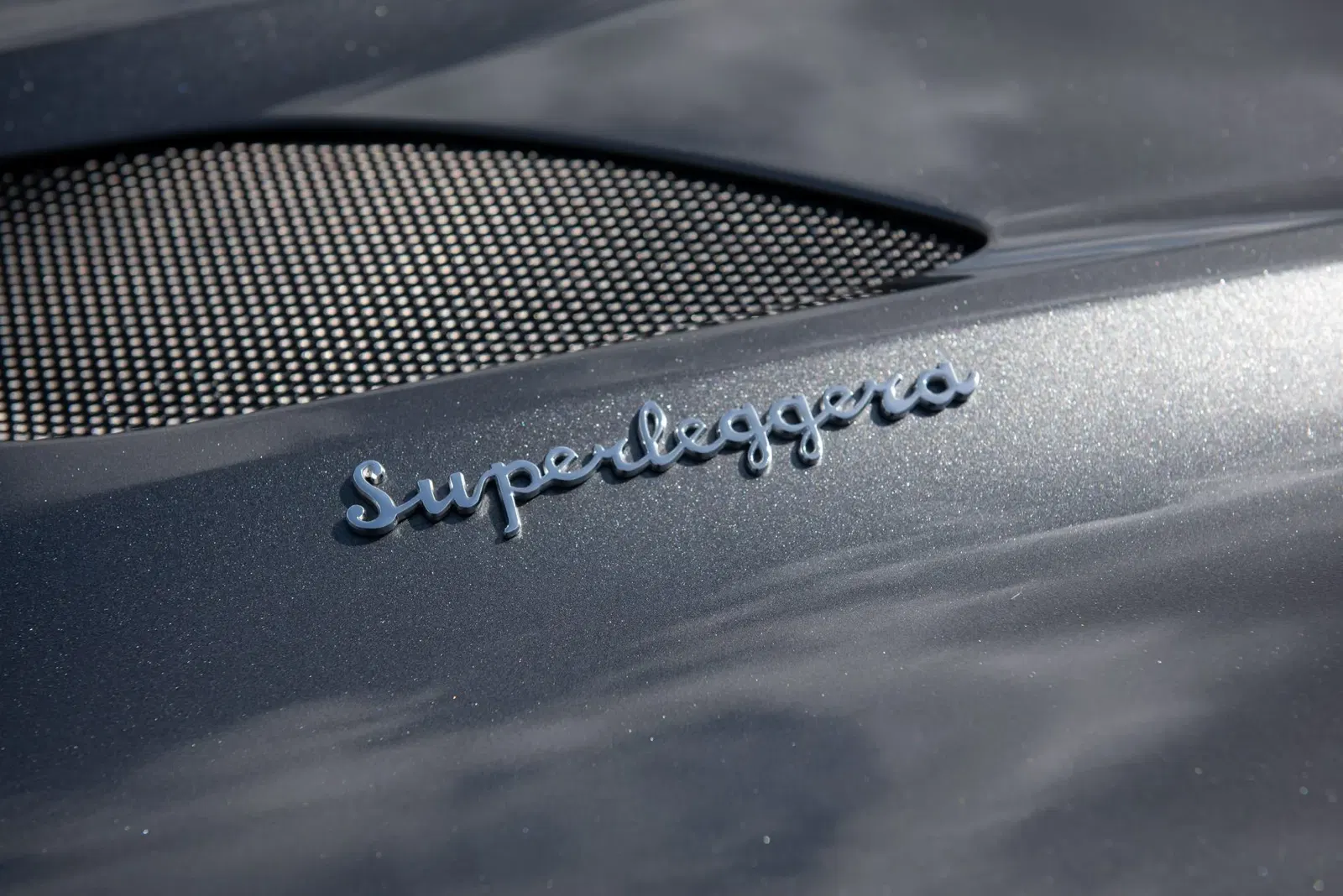 2019 Aston Martin DBS Superleggera Coupe