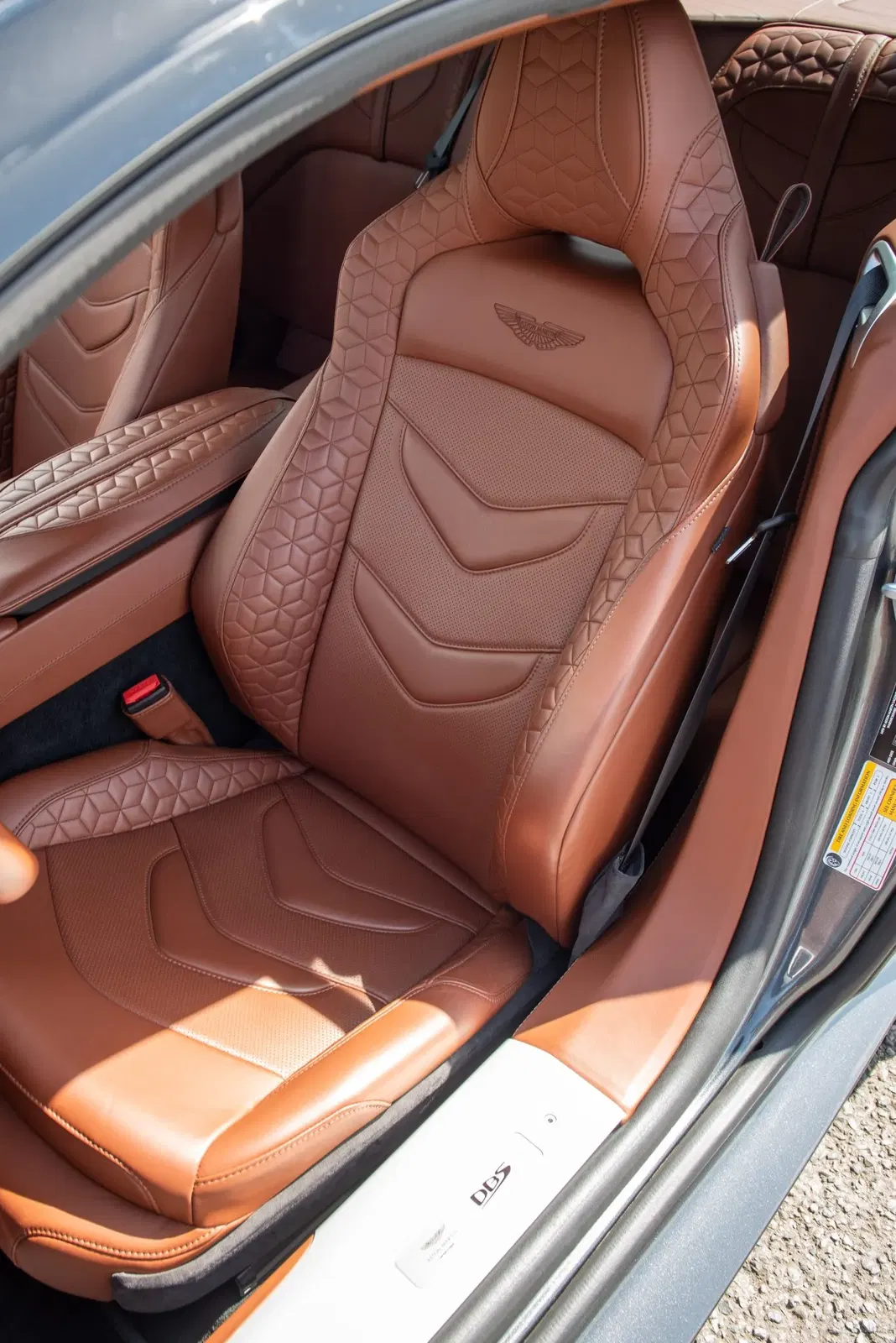 2019 Aston Martin DBS Superleggera Coupe