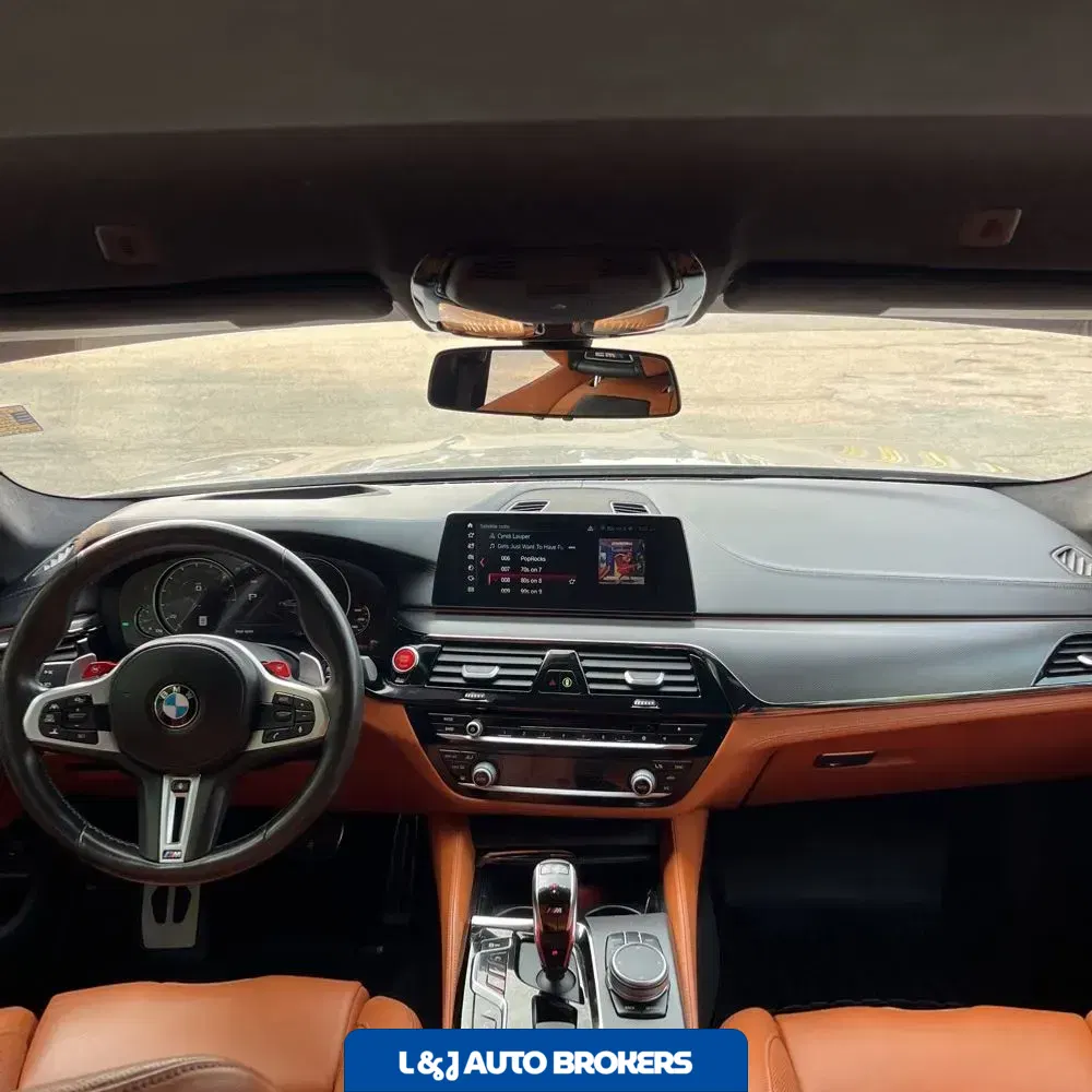 2018 BMW M5