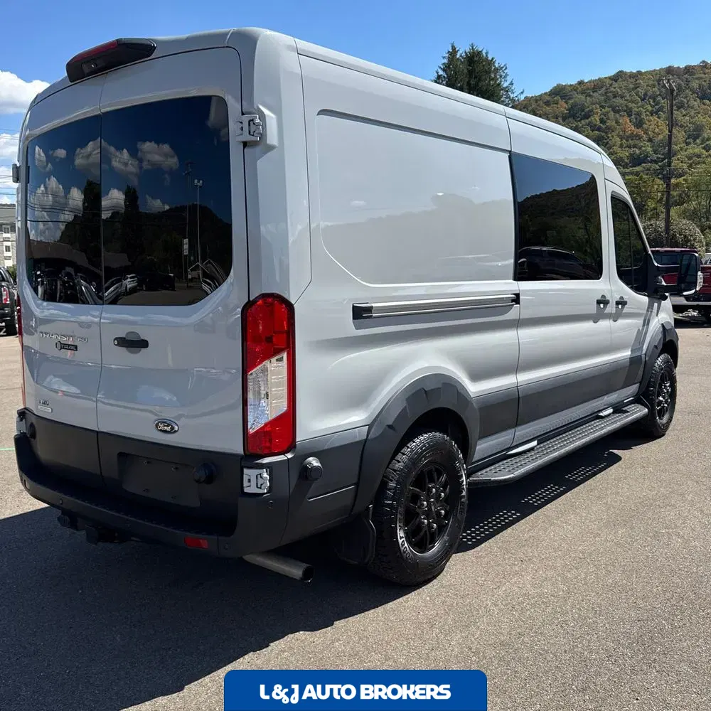 2023 Ford Transit 350