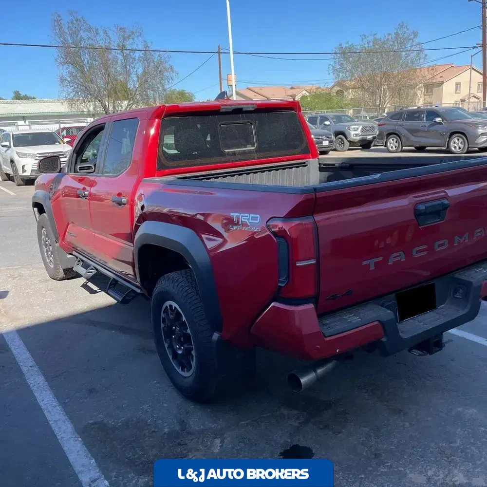 2025 Toyota Tacoma TRD Off-Road
