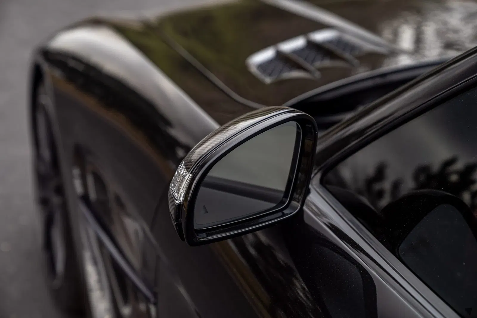 6k-Mile 2014 Mercedes-Benz SLS AMG Black Series