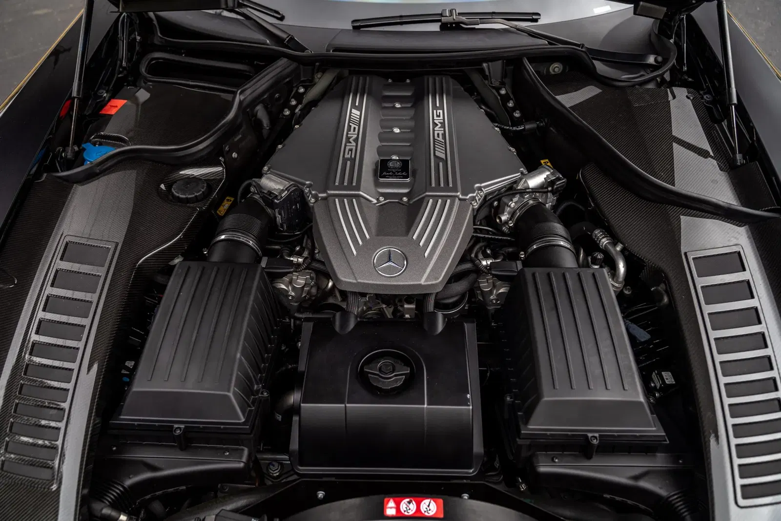 6k-Mile 2014 Mercedes-Benz SLS AMG Black Series