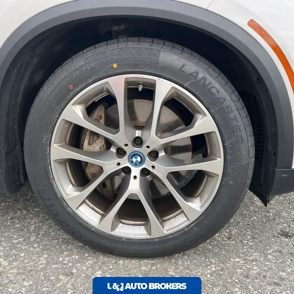 2025 BMW X5 xDrive50e