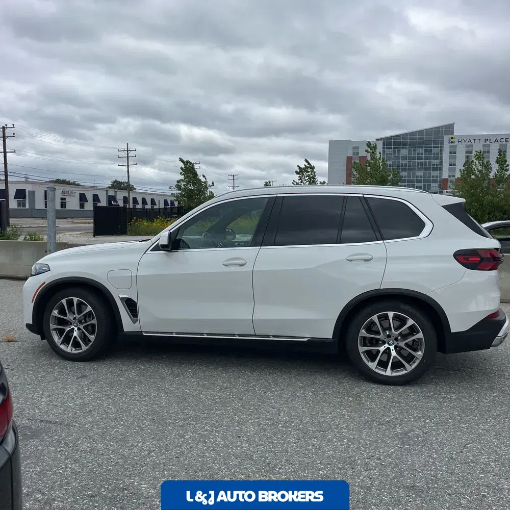 2025 BMW X5 xDrive50e