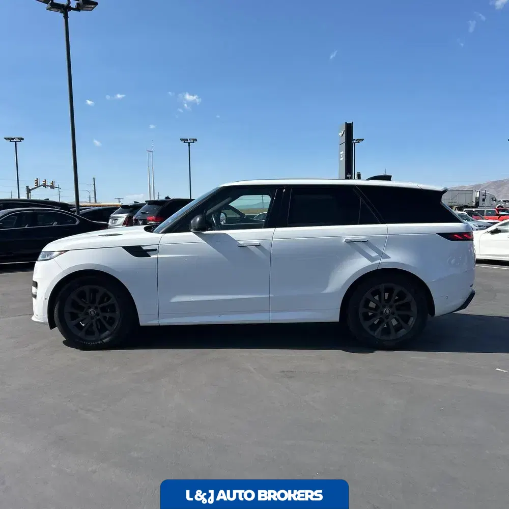 2024 Land Rover Range Rover Sport P400 Dynamic SE