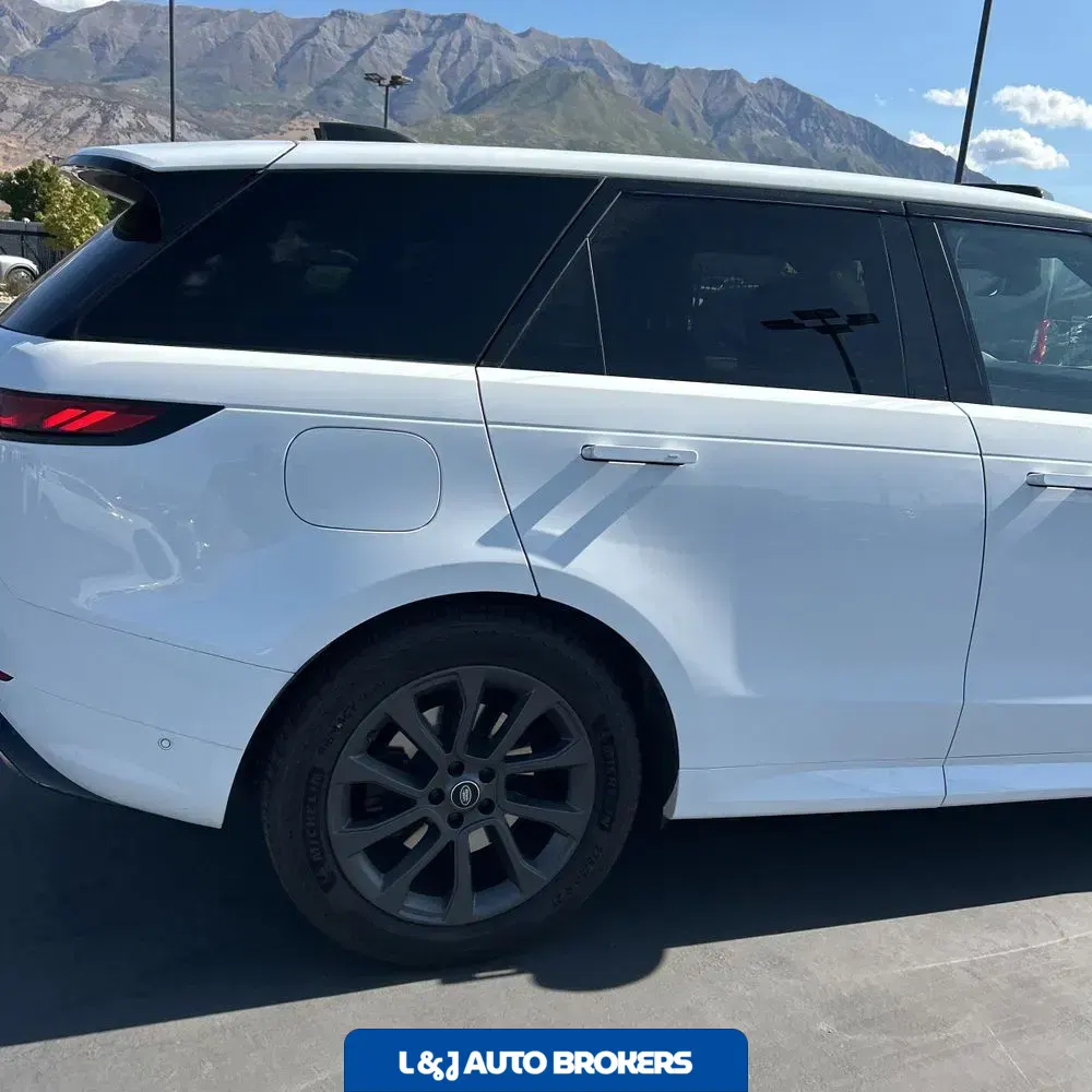2024 Land Rover Range Rover Sport P400 Dynamic SE