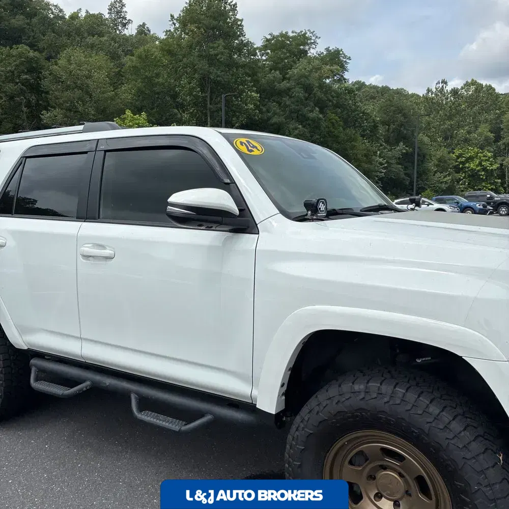 2024 Toyota 4Runner SR5 Premium