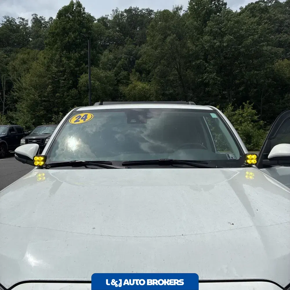 2024 Toyota 4Runner SR5 Premium
