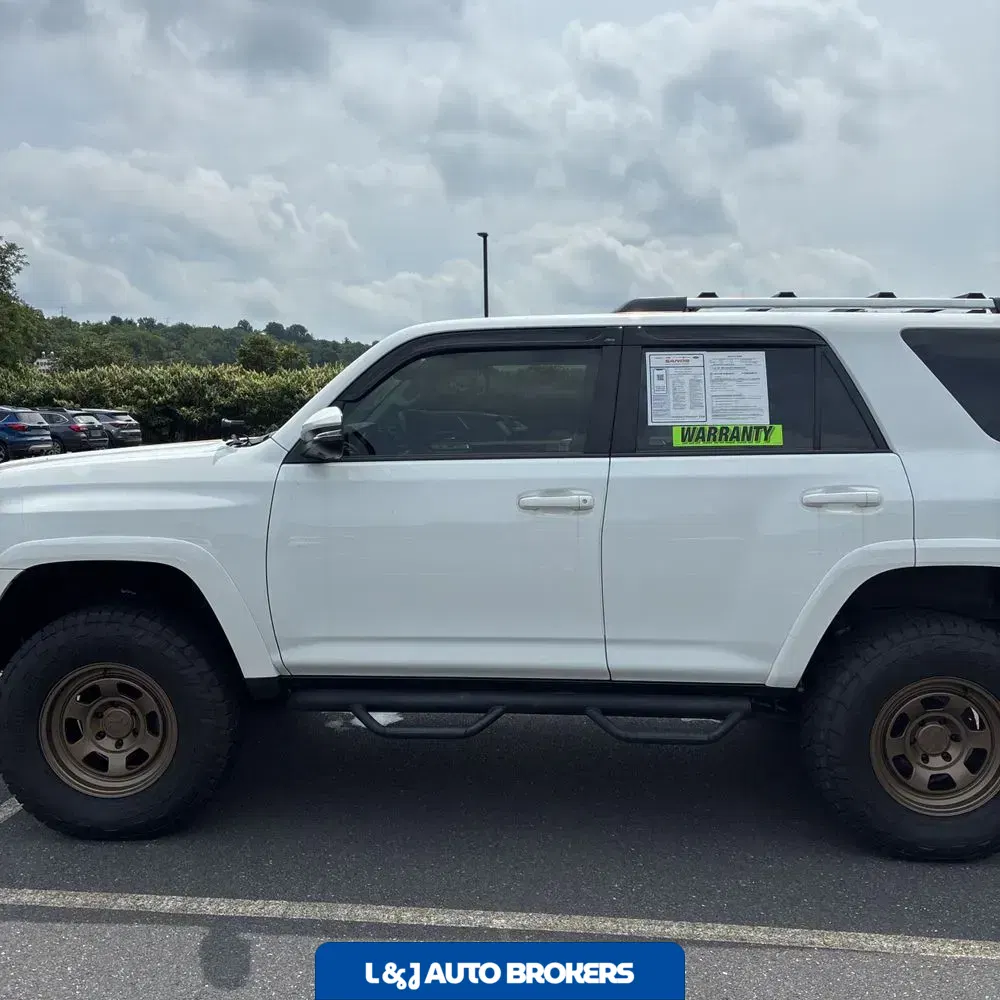 2024 Toyota 4Runner SR5 Premium
