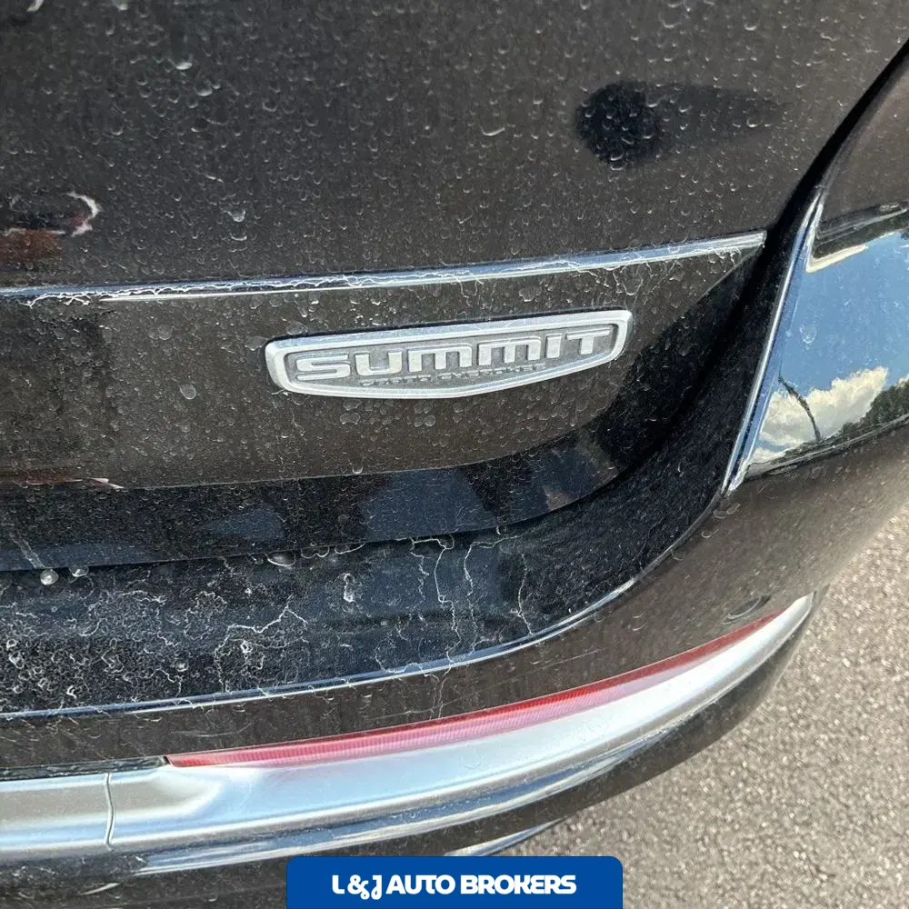 2023 Jeep Grand Cherokee L Summit