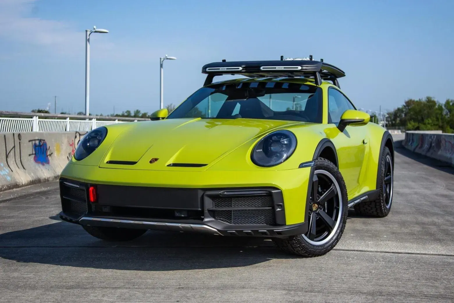 2024 Porsche 911 Dakar
