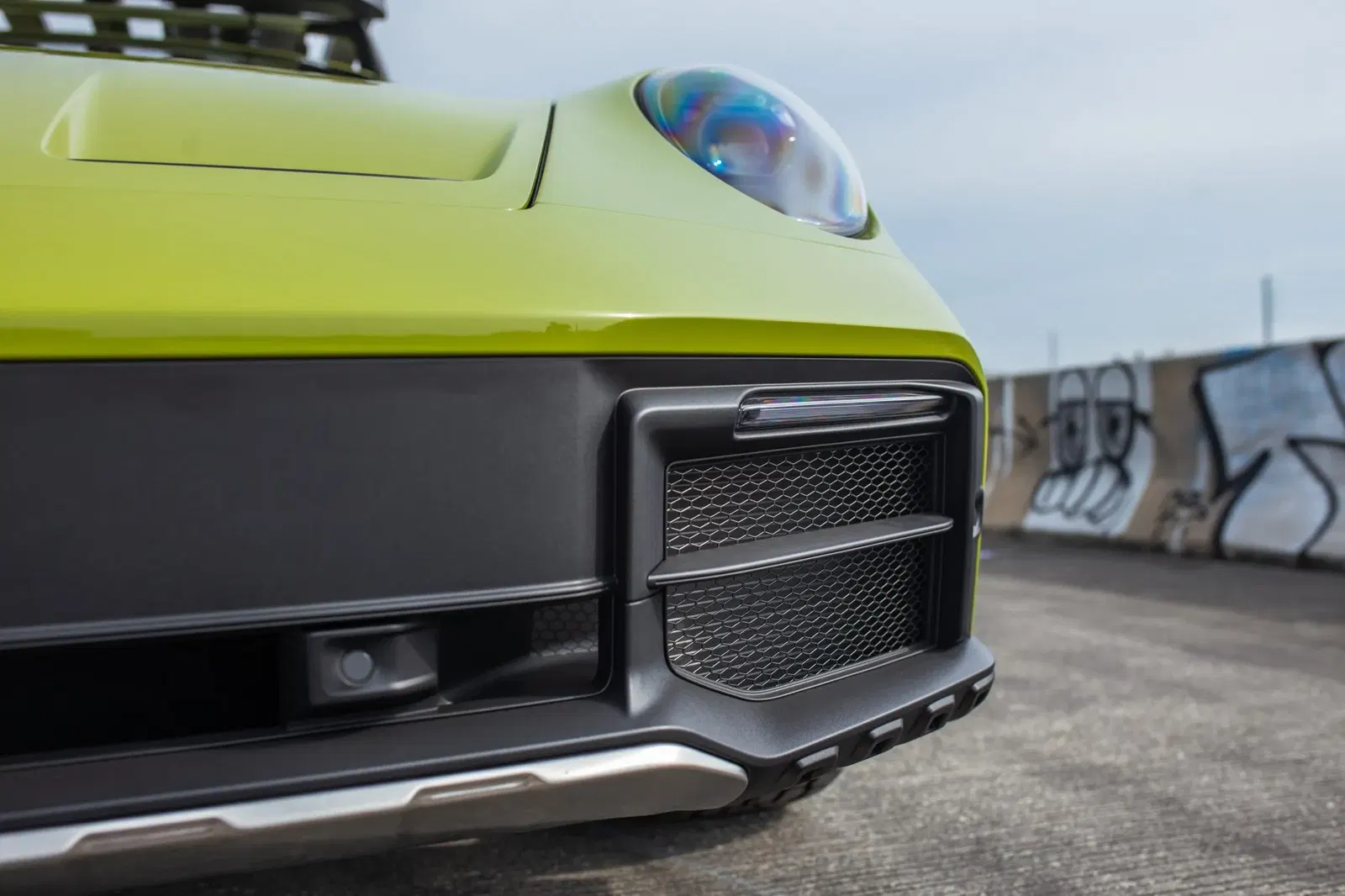 2024 Porsche 911 Dakar