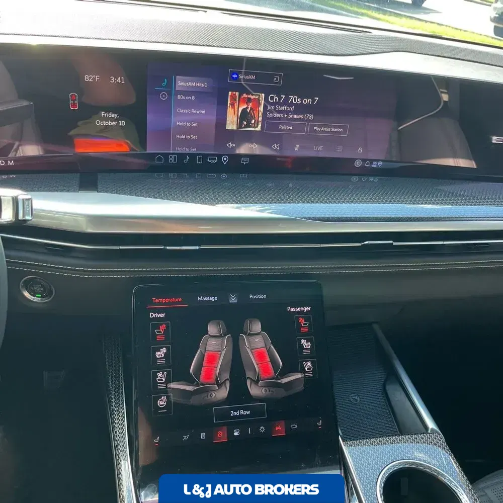 2025 Cadillac Escalade-V ESV Base
