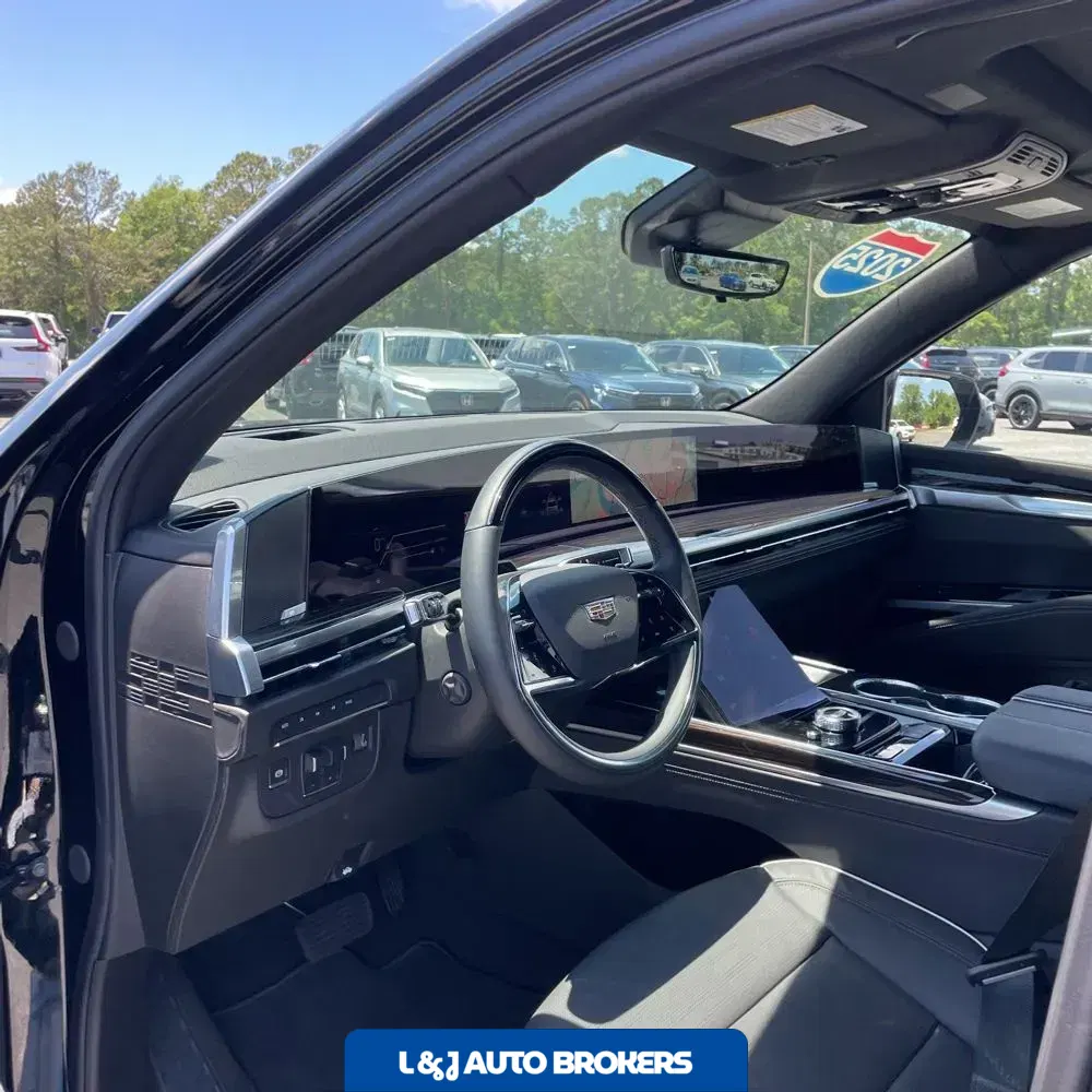2025 Cadillac Escalade Premium Luxury