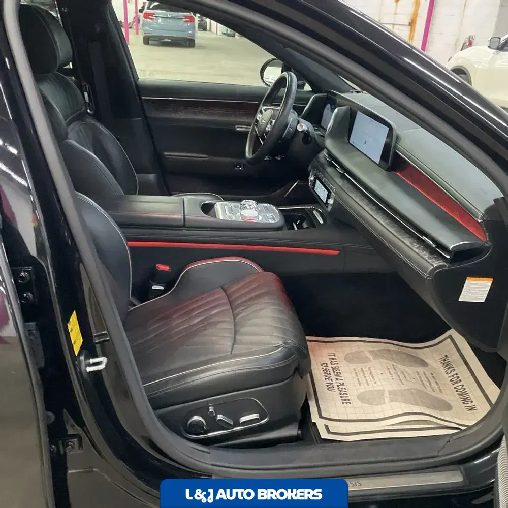 2023 Genesis G90 3.5T e-Supercharger