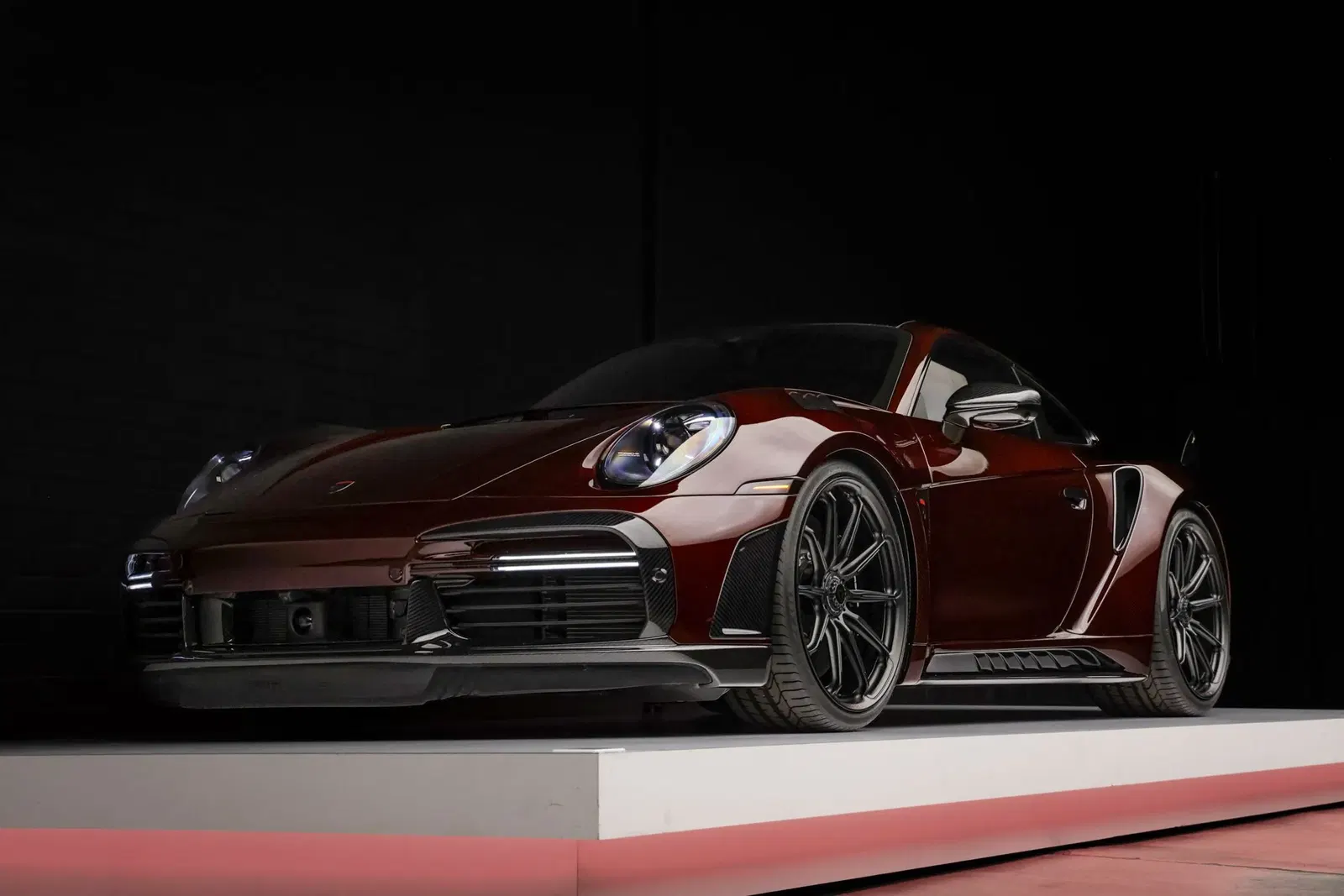 Carbon-Fiber-Bodied 2022 Porsche 911 Turbo S Coupe