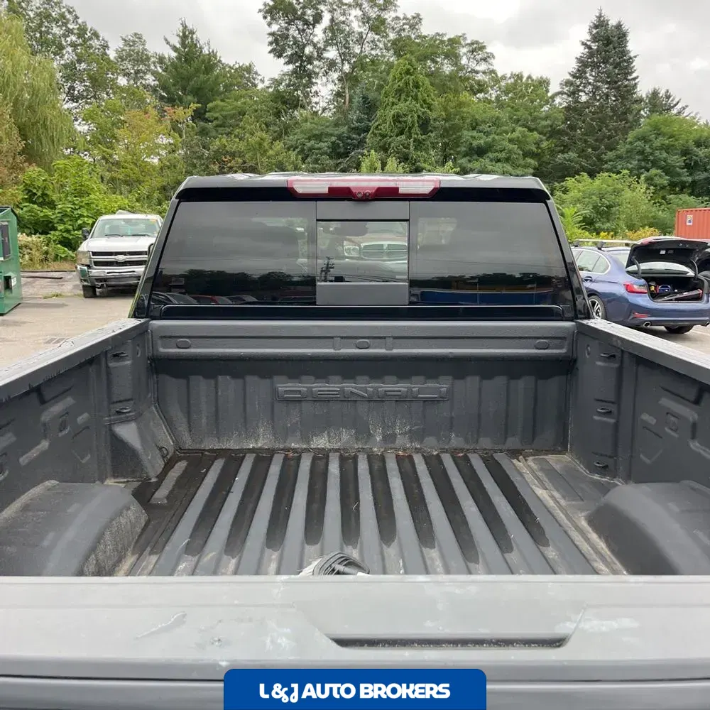 2024 GMC Sierra 2500HD Denali