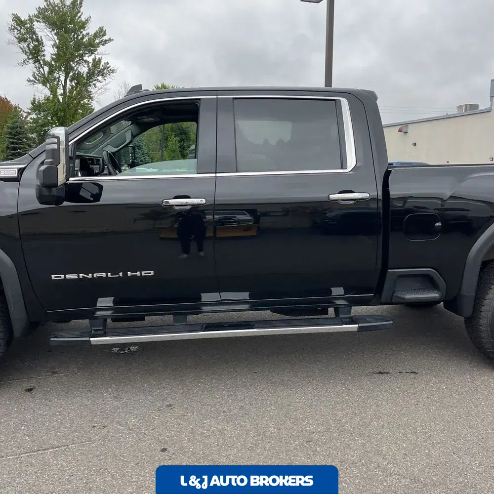 2024 GMC Sierra 2500HD Denali