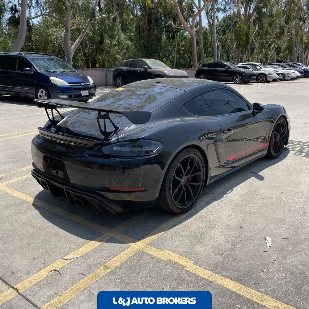 2020 Porsche 718 Cayman GT4