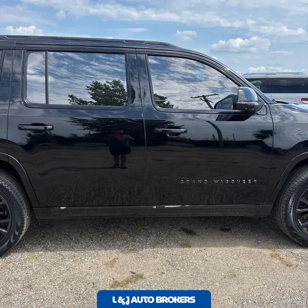 2023 Jeep Grand Wagoneer Series II Obsidian