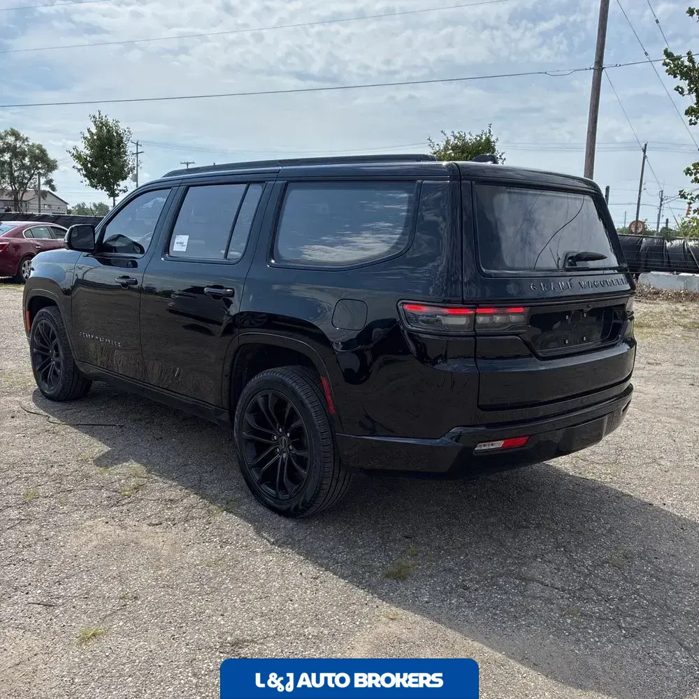 2023 Jeep Grand Wagoneer Series II Obsidian