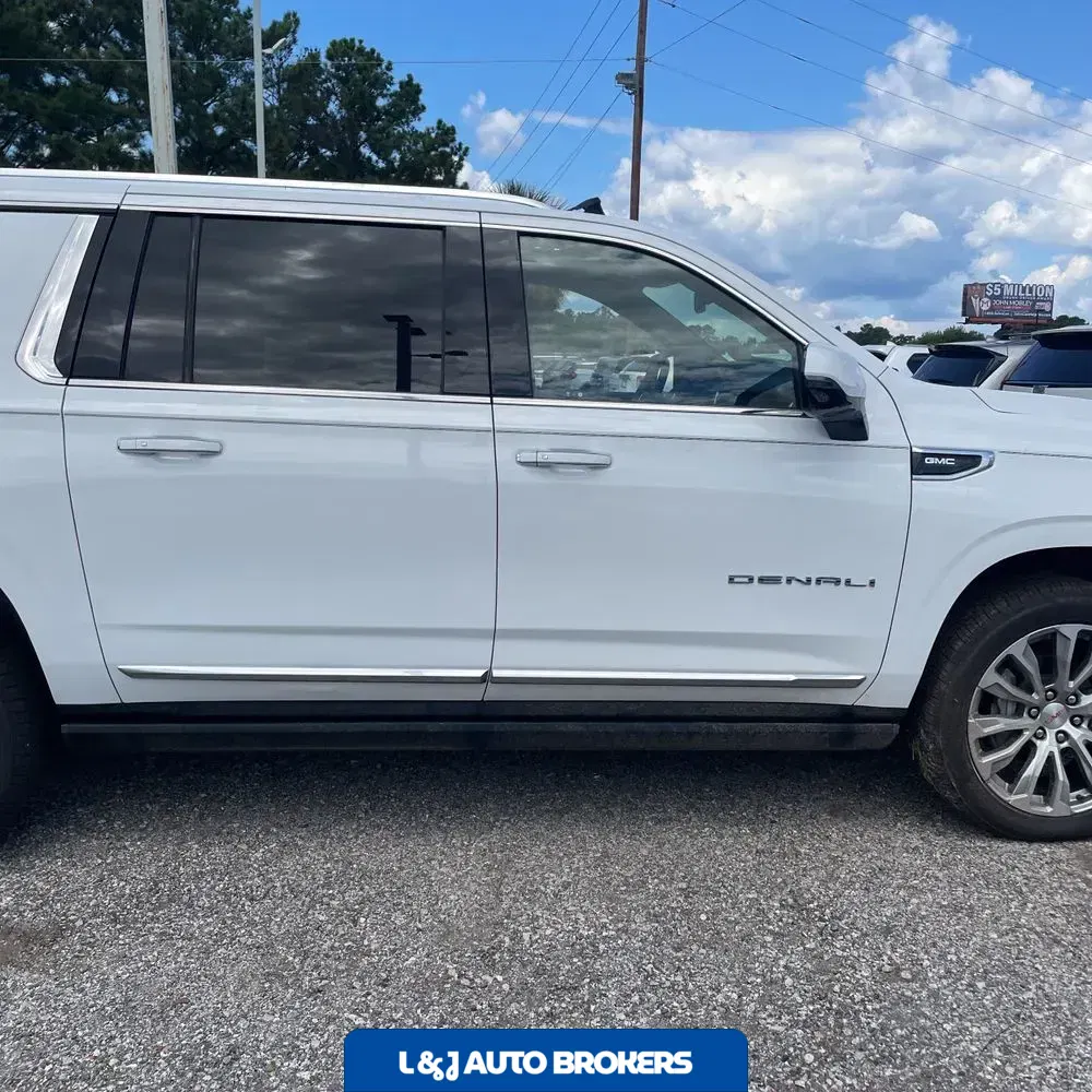 2023 GMC Yukon XL Denali