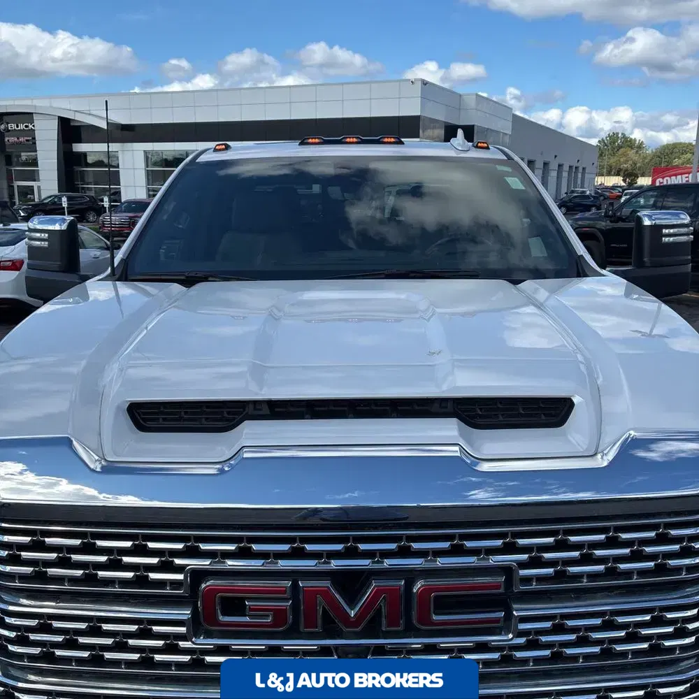 2023 GMC Sierra 2500HD Denali