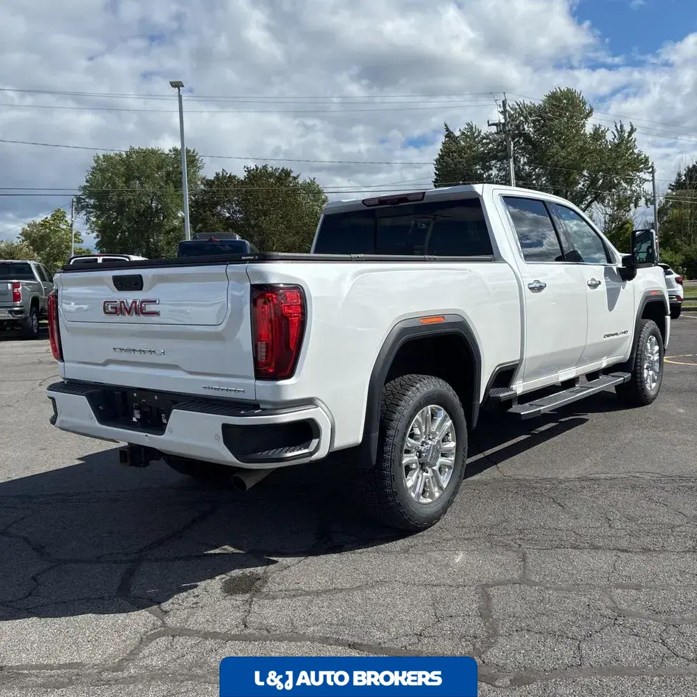 2023 GMC Sierra 2500HD Denali