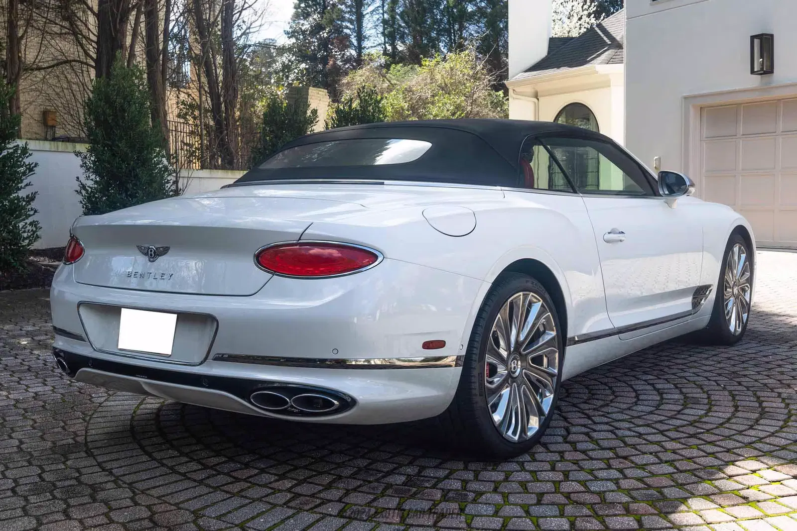 2022 Bentley Continental Convertible