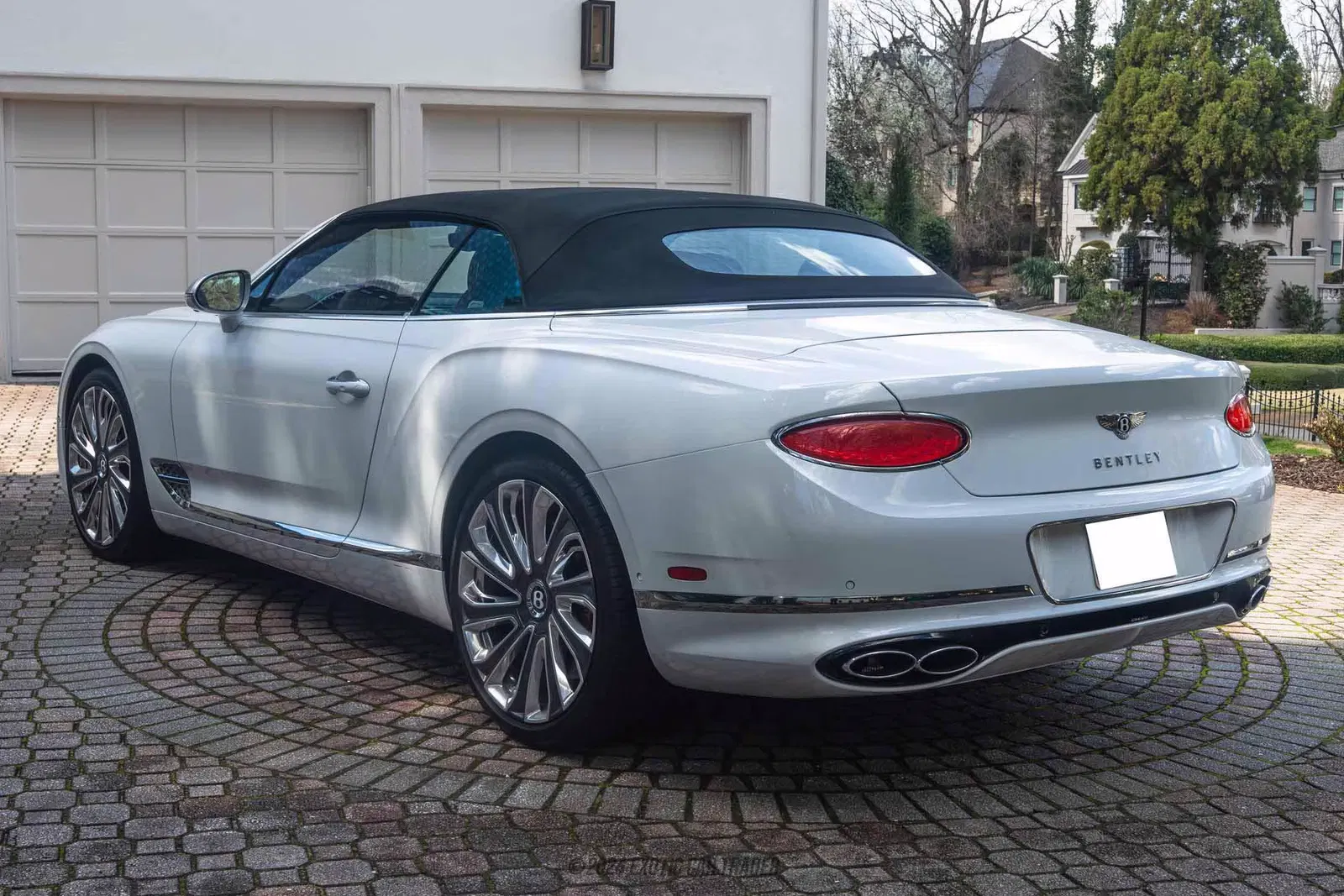 2022 Bentley Continental Convertible