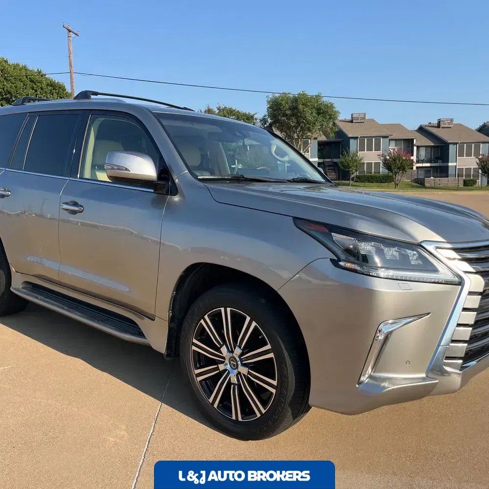 2020 Lexus LX 570 Three-Row