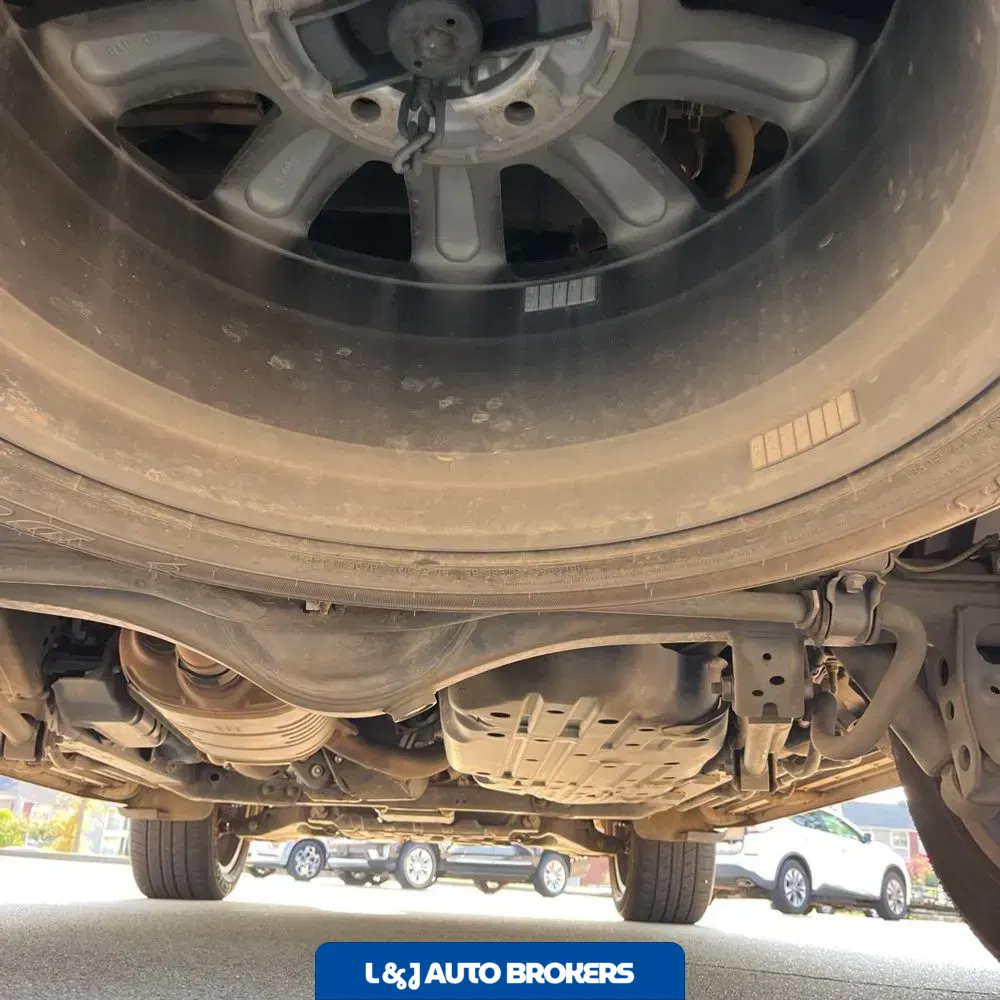 2020 Lexus LX 570 Three-Row