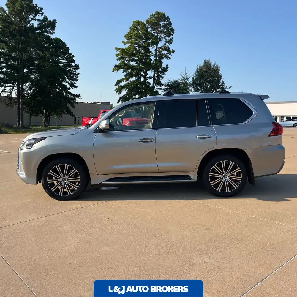 2020 Lexus LX 570 Three-Row