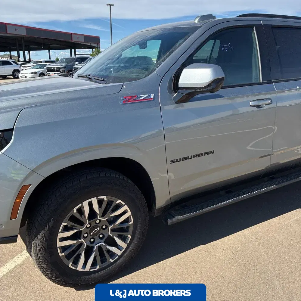 2025 Chevrolet Suburban Z71