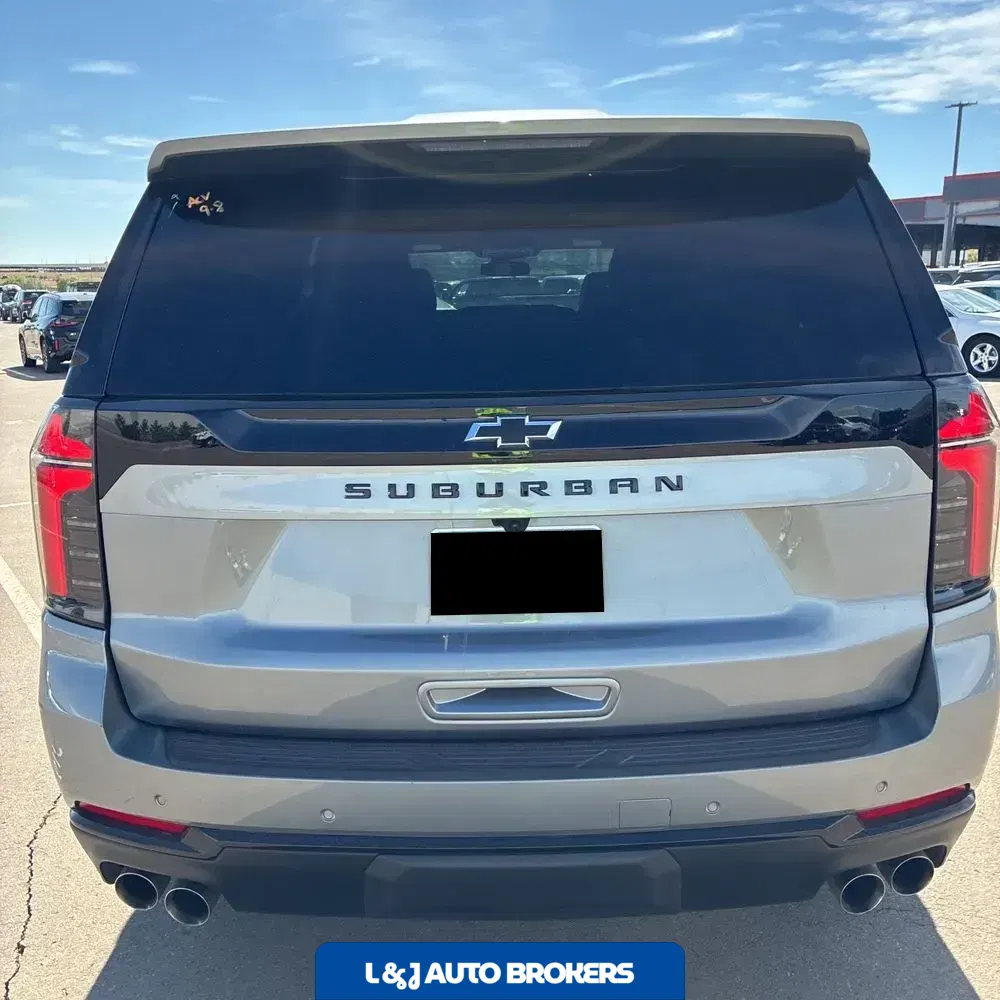 2025 Chevrolet Suburban Z71