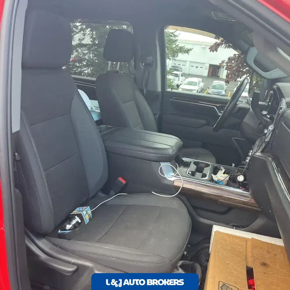 2025 GMC Sierra 3500HD CC SLE