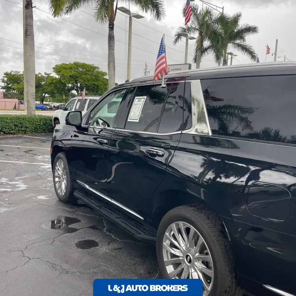 2023 Cadillac Escalade Premium Luxury