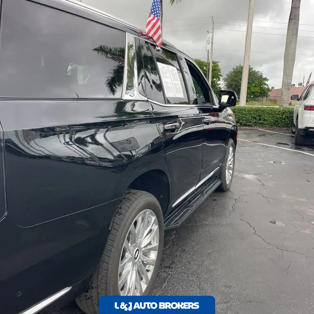 2023 Cadillac Escalade Premium Luxury