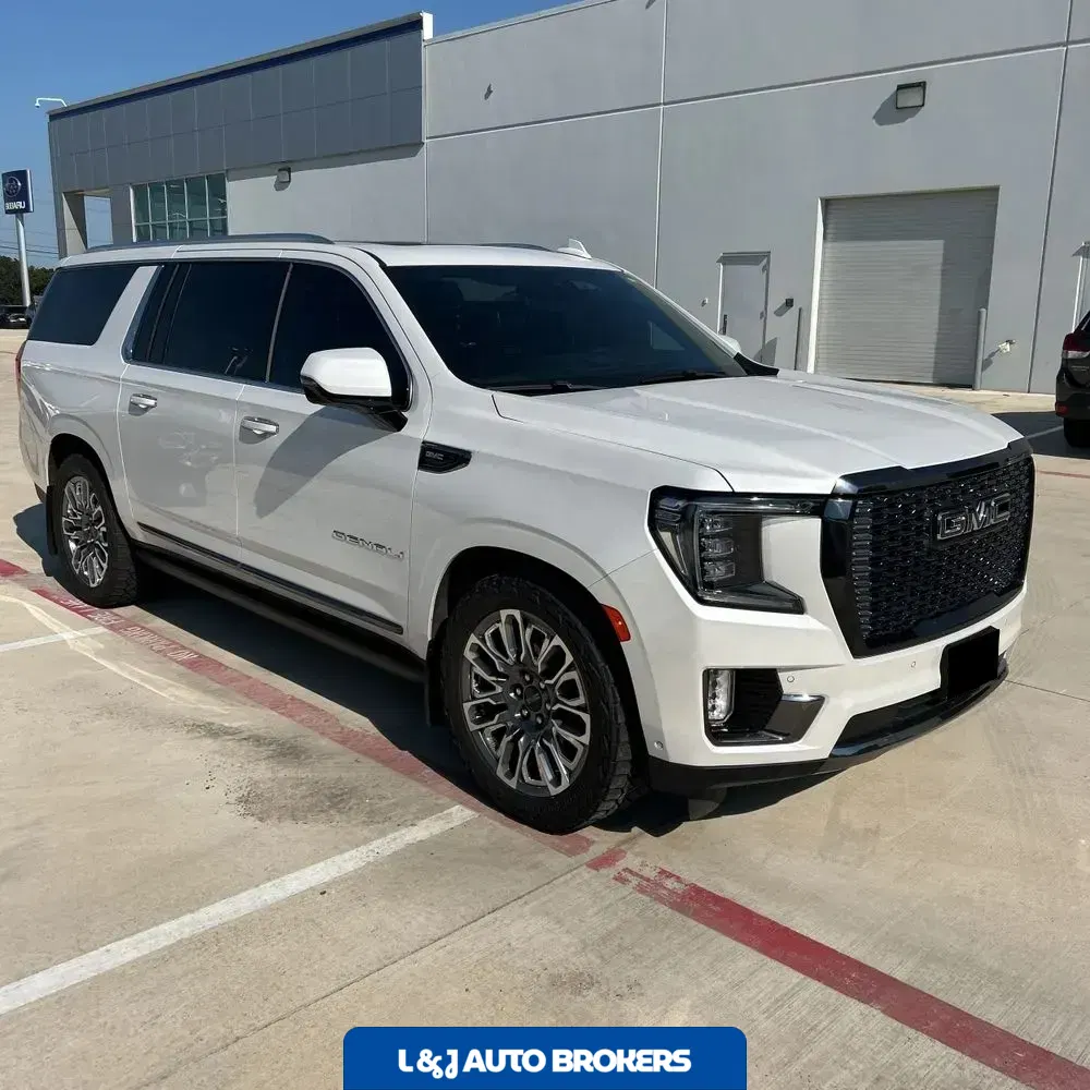 2023 GMC Yukon XL Denali Ultimate