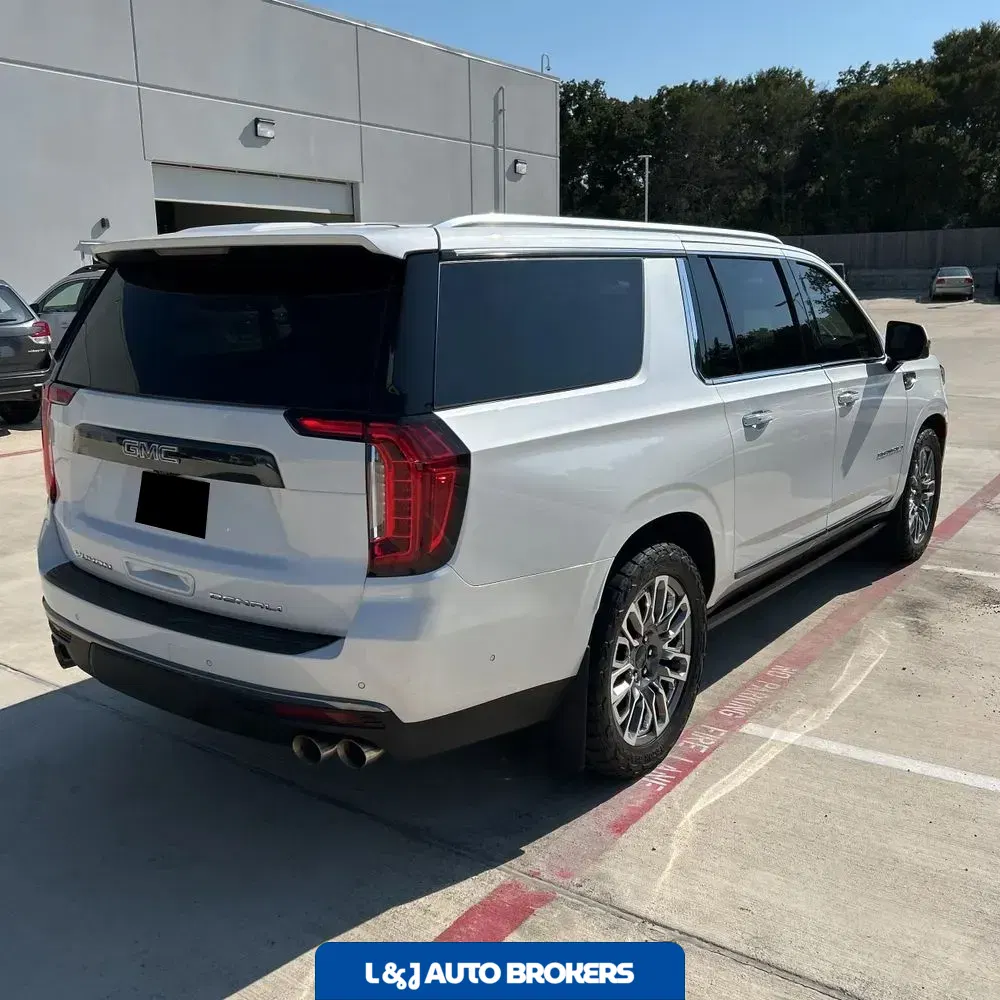2023 GMC Yukon XL Denali Ultimate