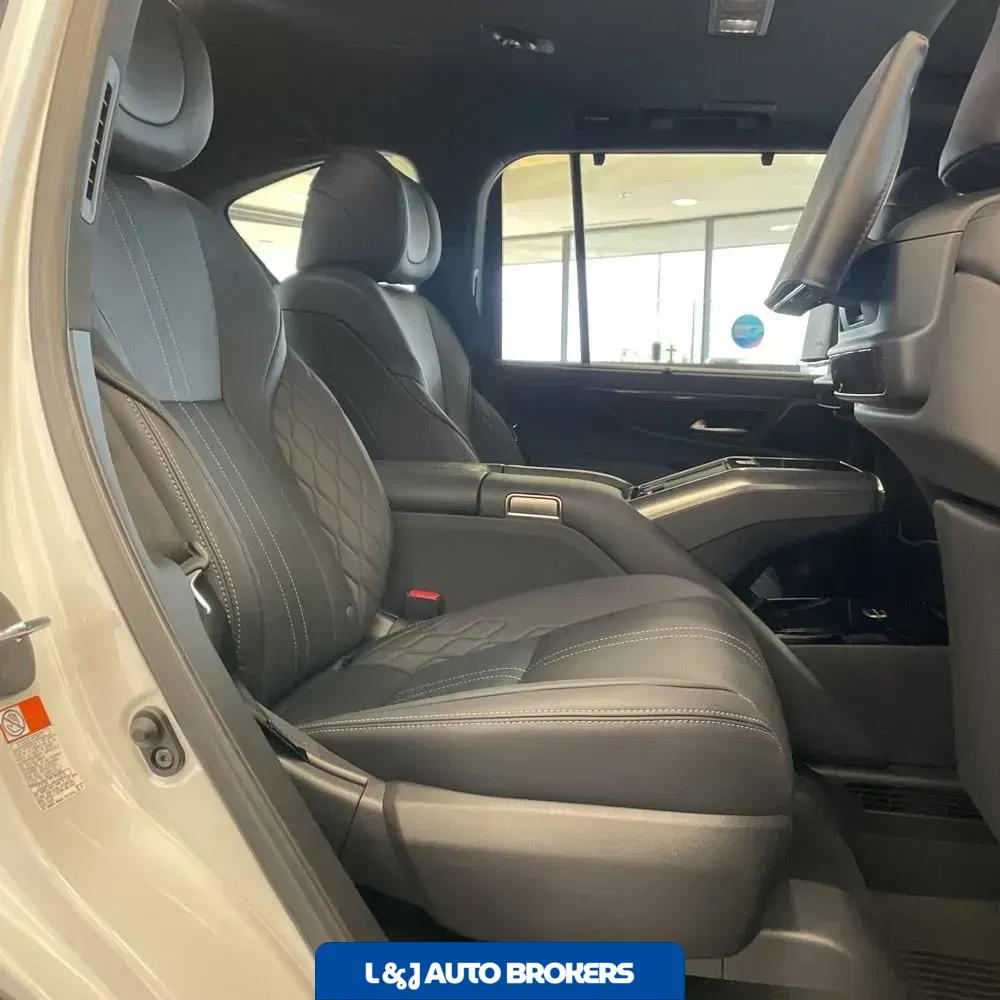 2023 Lexus LX 600 Ultra Luxury